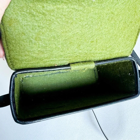 Small Tweed Detail Small Cameral Bag w Cossbody Strap - Picture 7 of 8